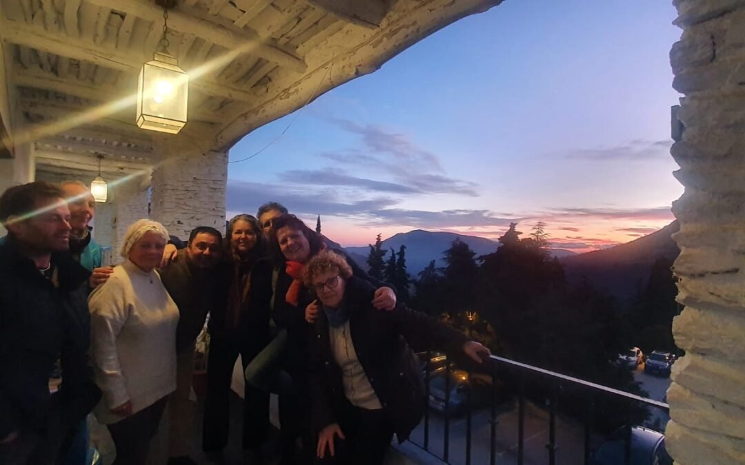 ¿Qué es integrarse? | Café Filosófico en Capileira