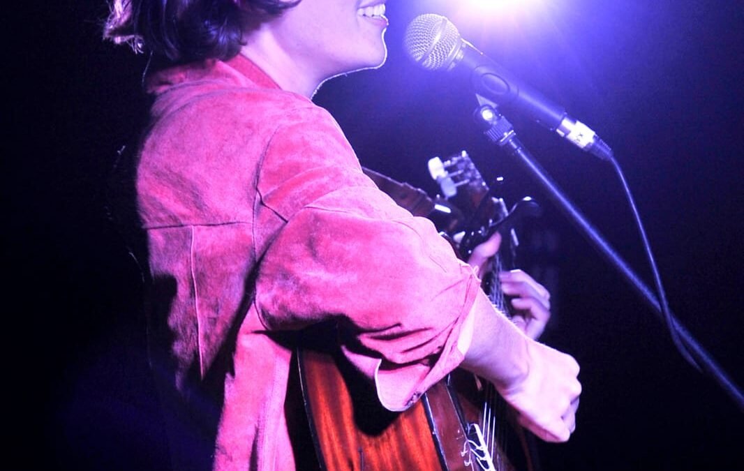 ✨ Una noche mágica con Alba Avilés en Capileira ✨